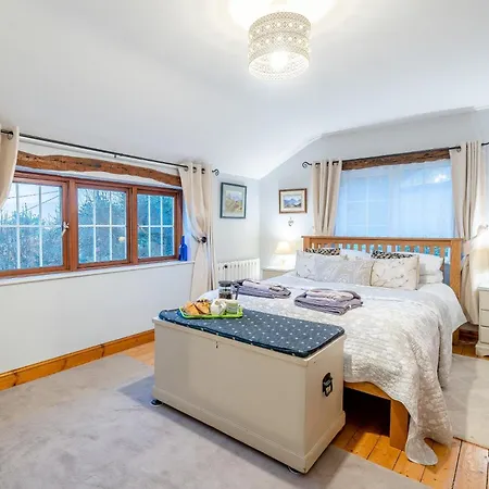 Holiday home 3 Bed In Lcc66